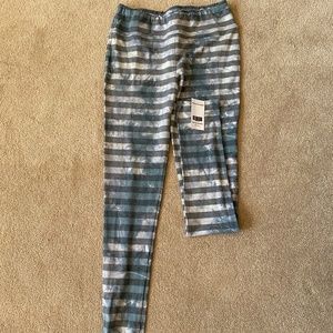 Essential Leggings - grey stripe tie dye